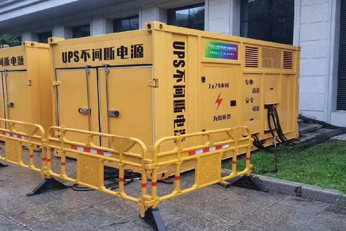 巴彦淖尔发电机租赁施工现场
